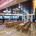 Au Viet Hotel
