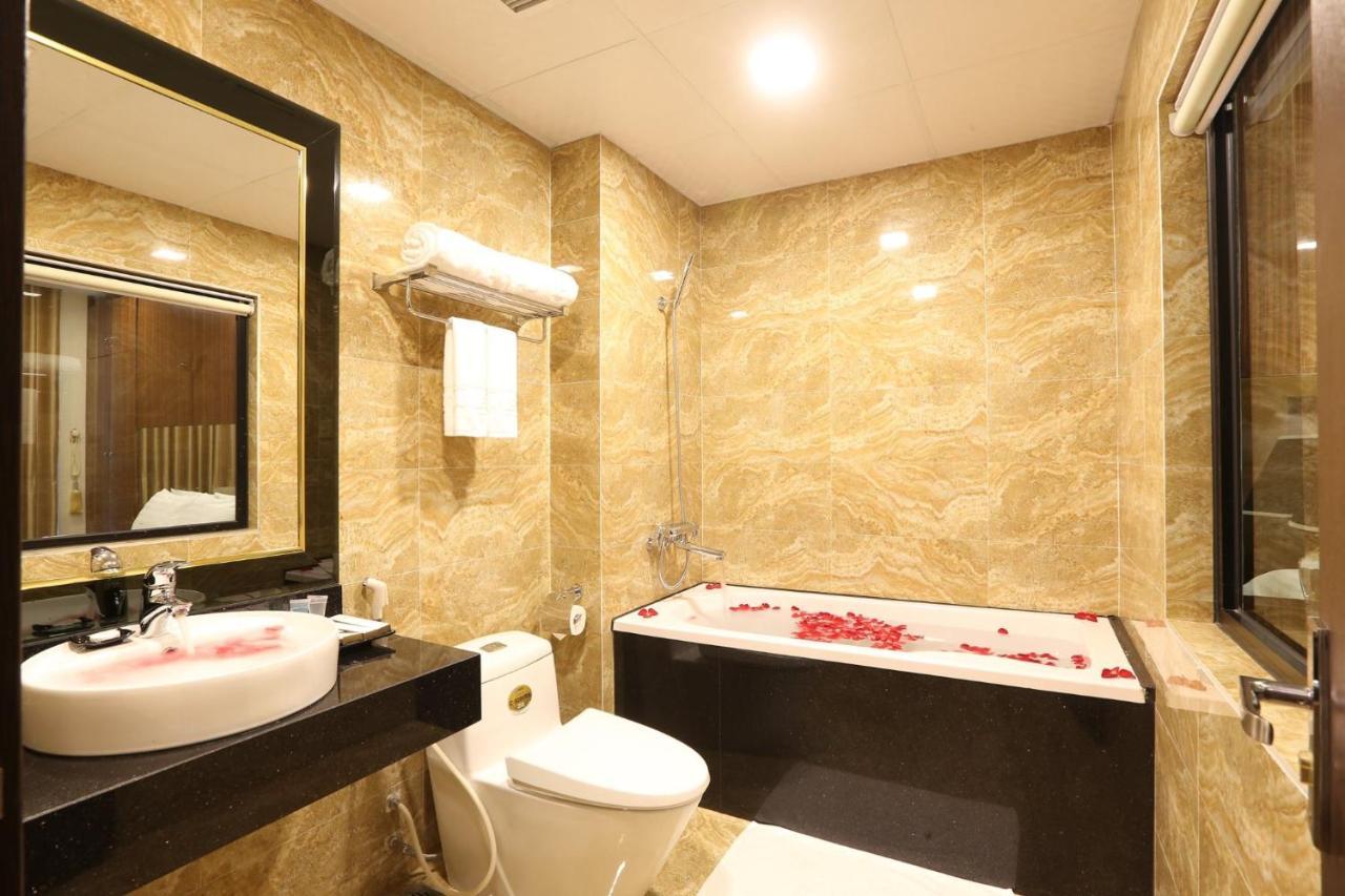 Au Viet Hotel Hotel
